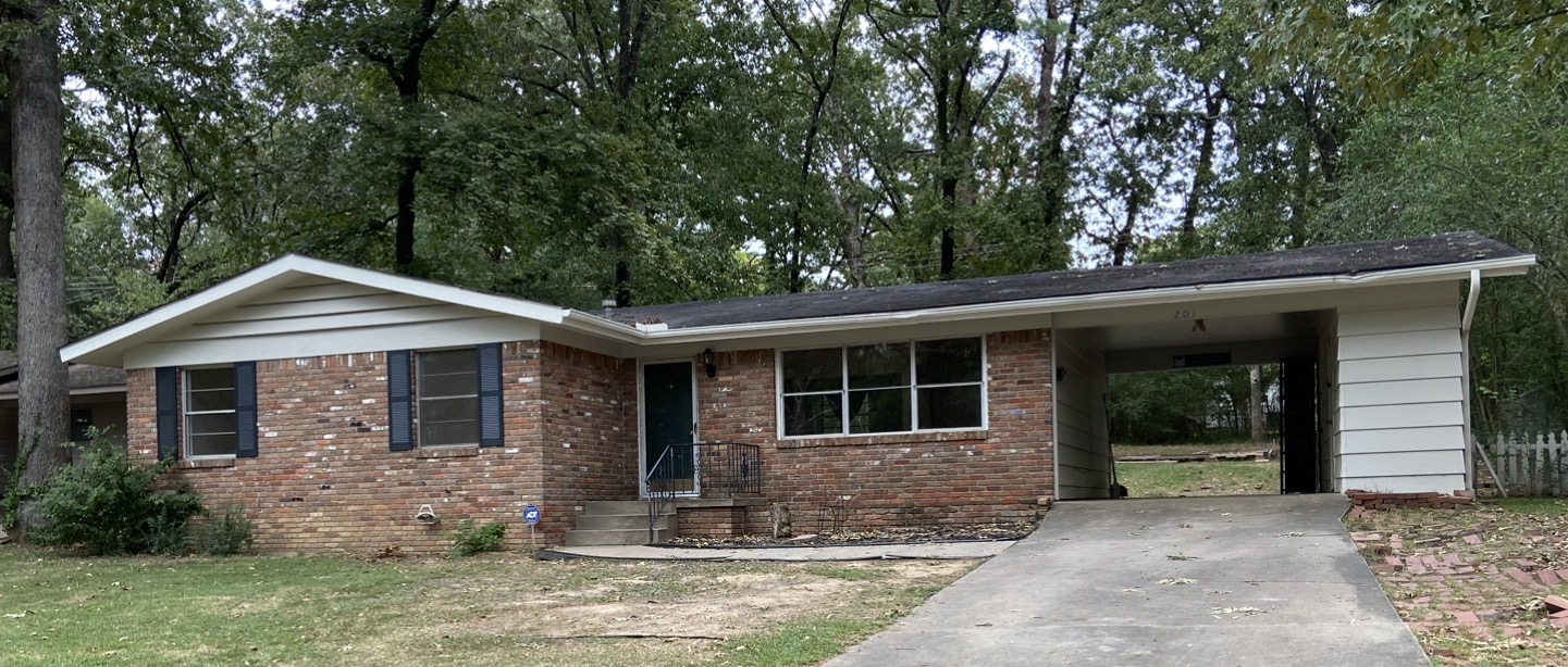 201 Hiawatha Drive